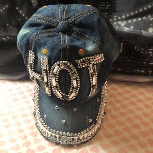 “HOT” rhinestone embellished baseball cap